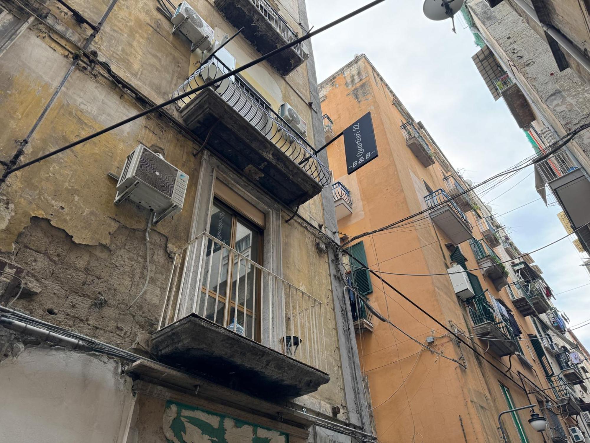 Quartieri22 Napoli Exterior foto