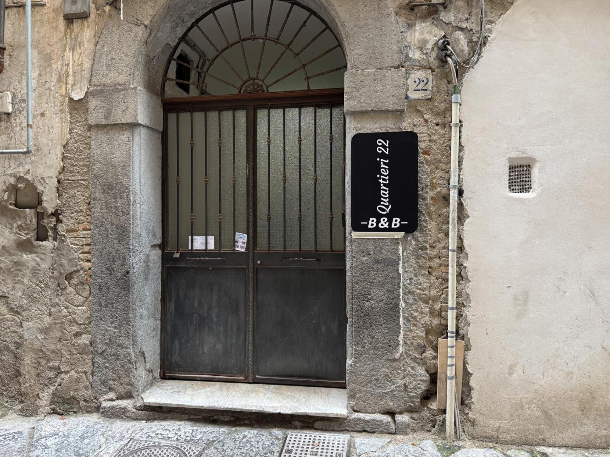 Quartieri22 Napoli Exterior foto